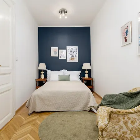 Relaxing 3bdr A/c Apartamento Budapest