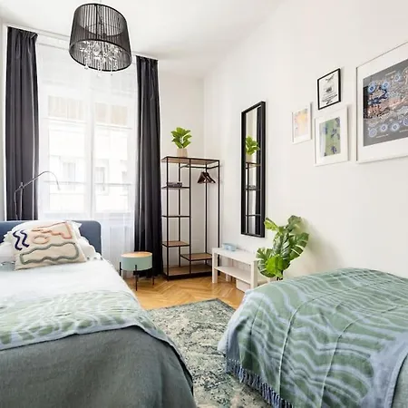 Relaxing 3bdr A/c Apartament