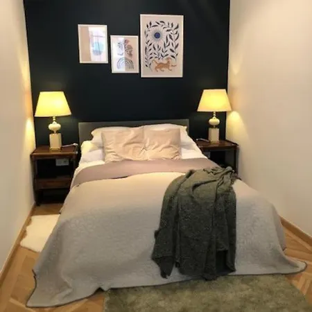 Apartment Relaxing 3bdr A/c *
