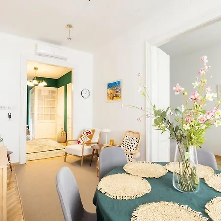 Apartment Relaxing 3bdr A/c *