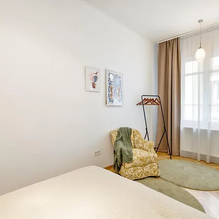 דירה Relaxing 3bdr A/c בודפשט